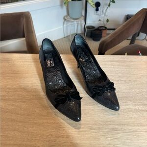 Ferragamo Beverly Nero Napa Calf Heels